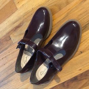 Clarks Sommerset patent leather Maryjanes